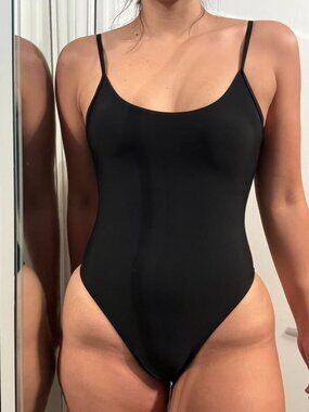 🖤 Black High Cut One Piece Swimsuit | Size Medium | NWT 🖤